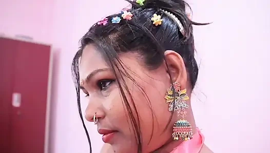 Asyalı Hintli desi üçlü arkadaşlar threesome sansasyonel vjdwo ile hsrdcore seks yapıyor