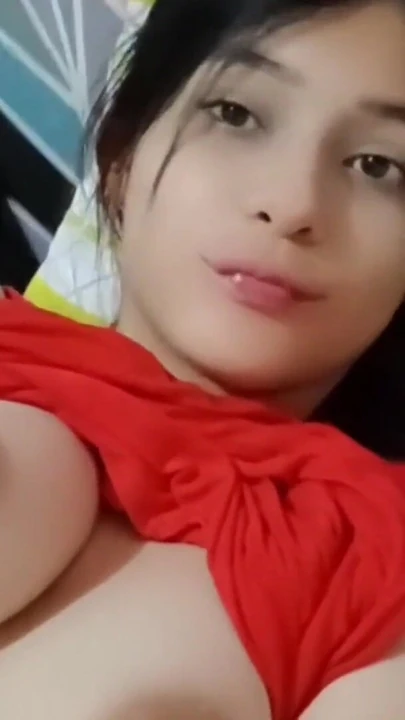 Обязательный для просмотра момент из "Yulieth Gomez мастурбирует и показывает ее богатую вагину и киску"