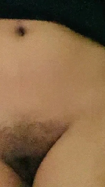 Незабываемый момент из "Студентка дези показывает большие сиськи и киску"