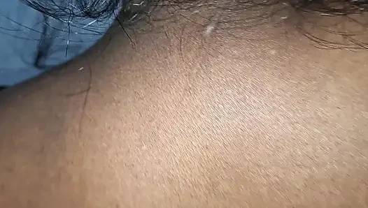 Doğal büyük memeli Asyalı orta yaşlı seksi kadın