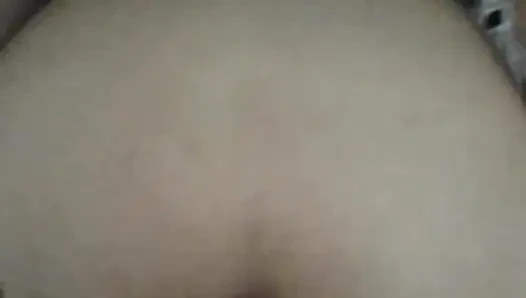 Büyük memeli üçlü anal seks