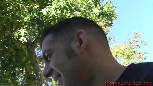 Dik milf sürülmüş tarafından büyük siyah çük