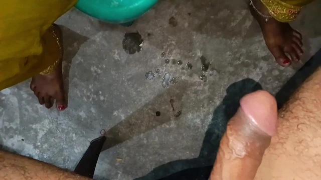 Seksi neha yenge ağzına boşalmak için büyük yarak emiyor luckyboy ravi ile tüm boşalma derleme videosu