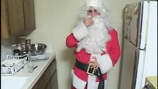 Noel Baba'nın güzel bir oral seks için gelmesini izle