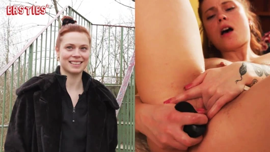 Ersties - seks-pozitif ve şehvetli - Sarah K tamamen kendine geliyor