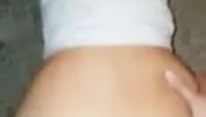 Arkadan bir sürtük gibi becerdin... benim horoz fahişe kathy