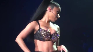 Nicki Minaj - Anaconda LIVE