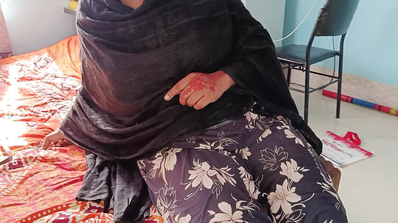 Desi girl madam with worker real sexs