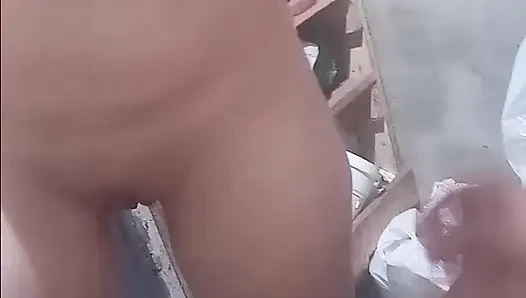 Ofiste Zengin Bir Ev Sahibi