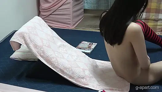 Akane Iruma dildo mastürbasyonuyla orgazm oluyor