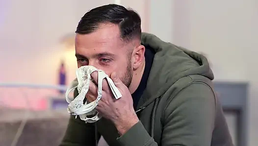 Külot koklayıcı suçüstü yakalandı