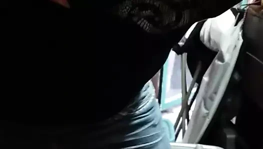 Angela d gösteren ona göğüsleri