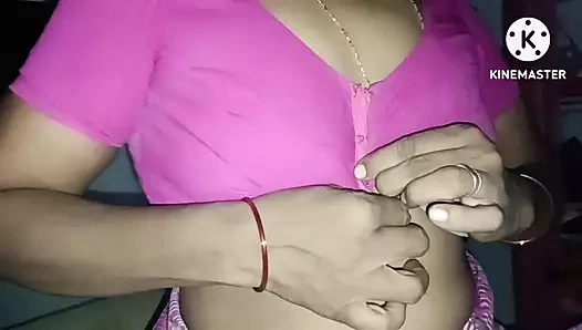 Hintli Telugu ateşli köy balı yenge har hasbend ile ve numara yapıyor