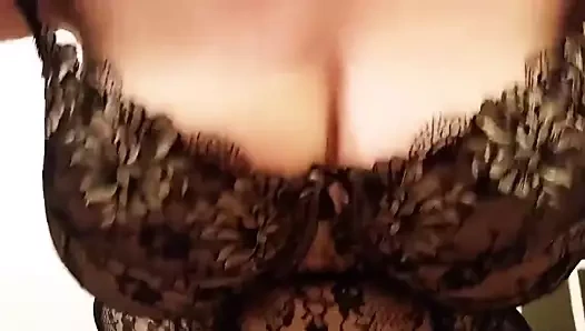 Busty becerdin ve el iş