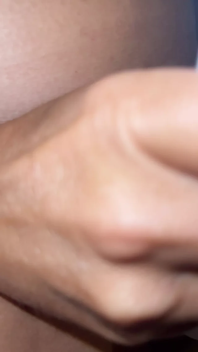 Masaj çubuğu ile mastürbasyon