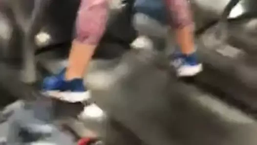 Götlü orta yaşlı seksi kadın