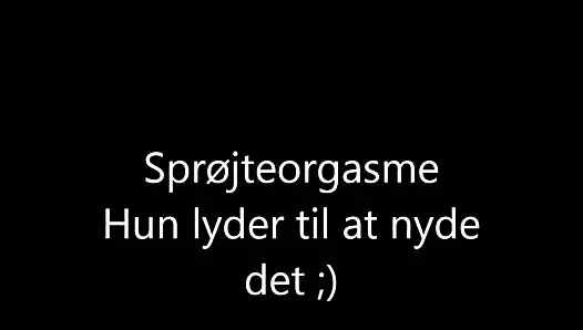 Sproejteorgasme paa massagebriksen
