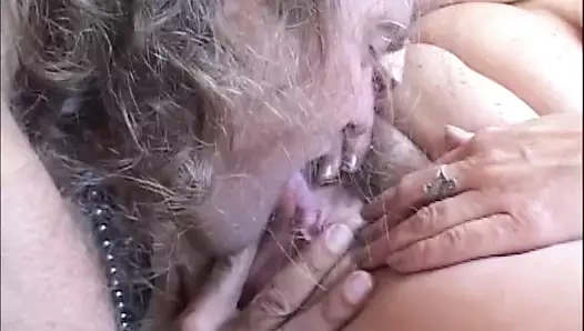 Kirli yaşlı adam seksi büyükanne ve düzgün vücutlu asyalı sikikleri! (unutulmaz porno duygular hd olarak yeniden düzenlendi)