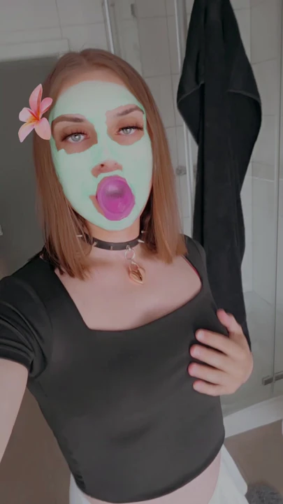 Tiktok dans ederken boğazımdan uzun süre geç!
