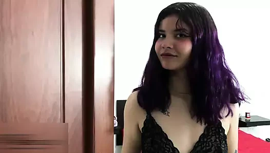 Ben senin edepsiz üvey kız kardeşinim, prezervatifsiz sikişelim. İçine boşaltacak mısın?  - İspanyolca porno