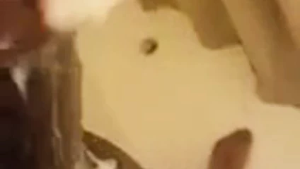 Uzun bir çalışma gününden sonra sikimi temizlemek
