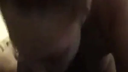 o benim sikimi sikiyor