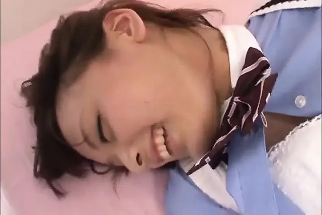 Cosplay sevgilisi Mika Futaba samimi bir belgesel tarzı özelliğiyle yeni deneyimler keşfediyor - 2