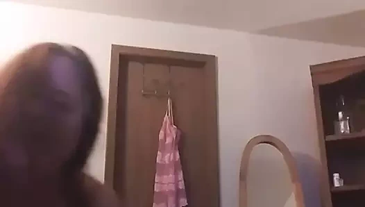 olgun kız arkadaş sürmek içinde mavi iç çamaşırı