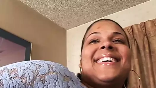 Dik damızlık Haydi şişman sürtük emmek onun çük sonra kâkül ona ve Haydi ona tat boşalmak