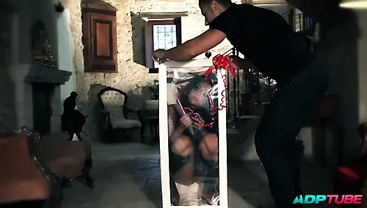 Kıçını bileğinden parçalamak