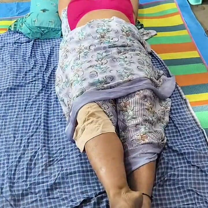 Üvey anne ve üvey oğlunun kamera arkası