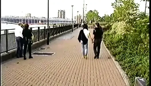 Огромные силиконовые британские груди