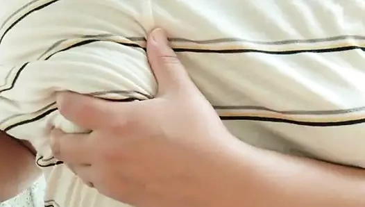 Üvey erkek kardeşimi çıplak görünce azdım