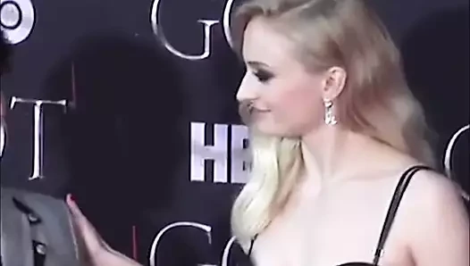 Sophie Turner - 8. sezon galasında.