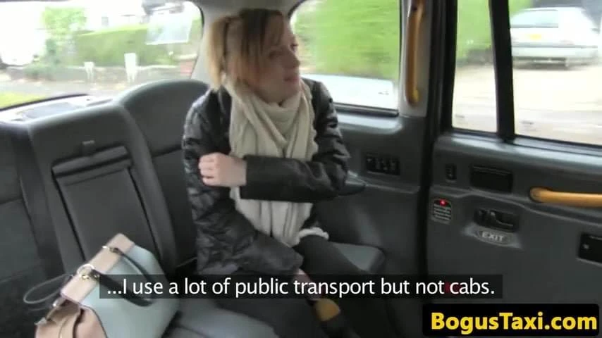British taxi babe deepthroating cabbies cock