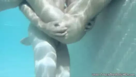 Sadece biraz rahatlaması gerekiyor