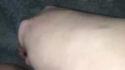 Kıçımda prenses fişini iterek