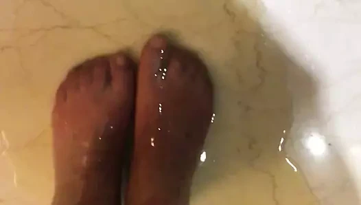 bir külotlu çorap ıslatma şort