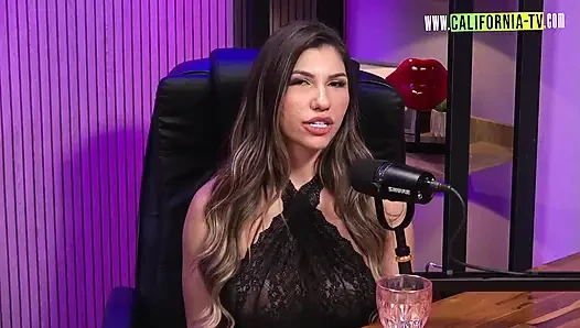 Latin ateşli Alexia Dhein ile podcast