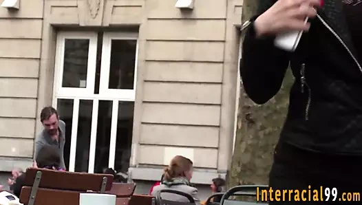 Büyük memeli sürtüklerin götünü sikiyor