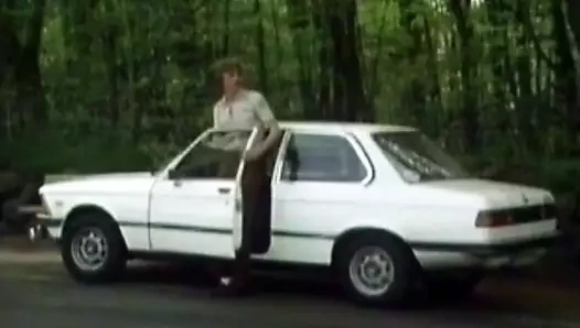 Genç kız doruk noktası