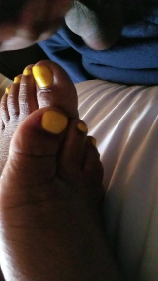 Sarı zenci parmaklar