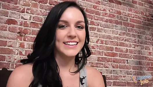 Eski adıyla tanınan sanatçı...