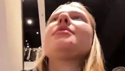 Extreme show in the changing room with jucielussie