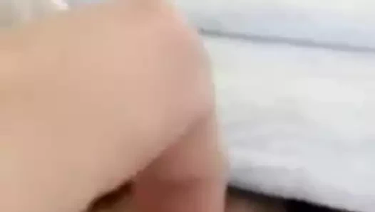 Eski sevgilim bana whatsapp üzerinden bu klibi gönderiyor