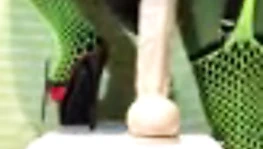 Seksi topuklu ayakkabılarla sikişiyor