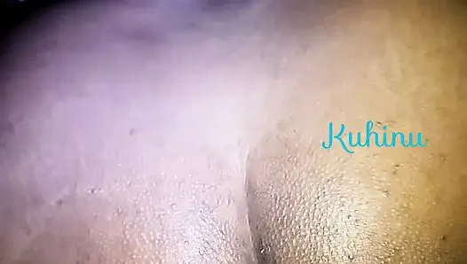 Hintli kadın evde domaltarak sikişiyor