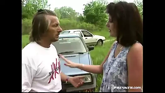 Tatlı nicole hoşlanır içinde bir kaslı üçlü...