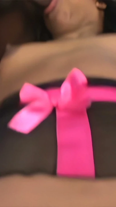 Sydnee Capri Döl Yutuyor | Bölüm 2