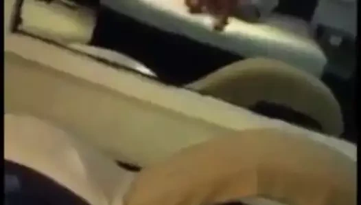 sexo por dinero madre soltera